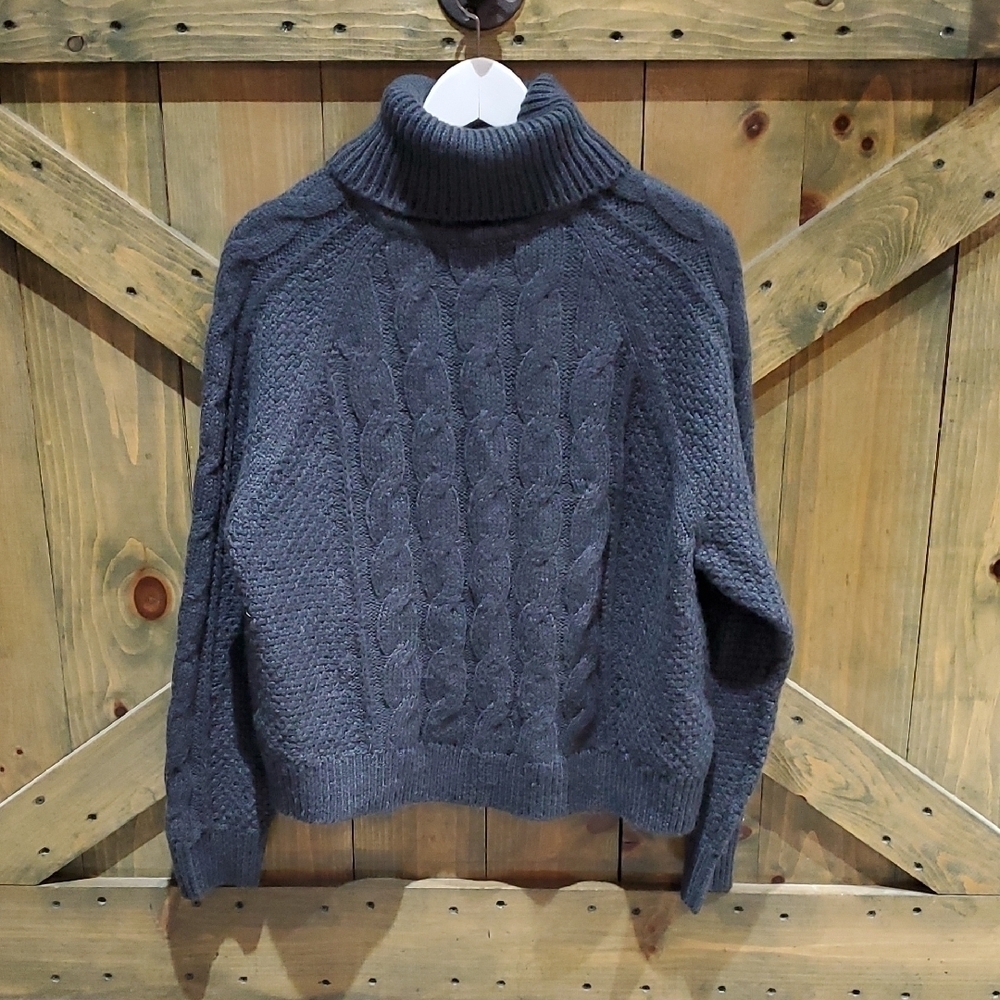 Cozy Gray Cable Knit Turtleneck Sweater Cotton Blend